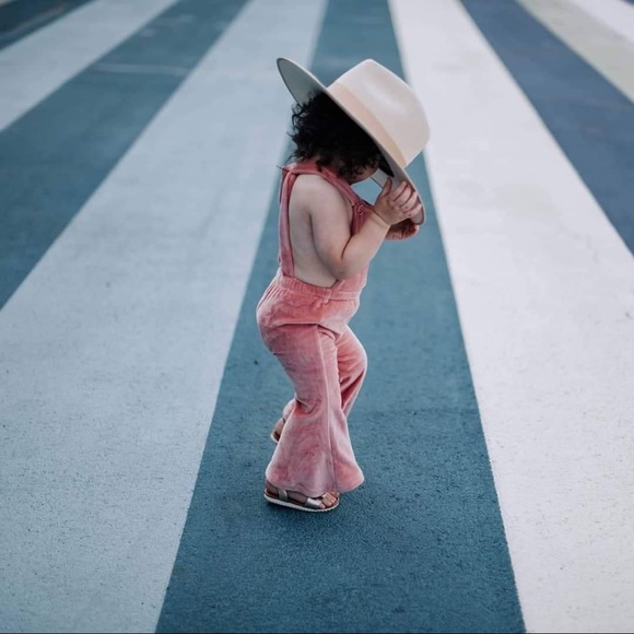 Meet the Posher - Picture 5 of 5